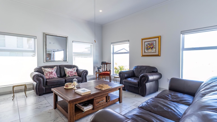 4 Bedroom Property for Sale in Sandy Point Beach Estate Western Cape